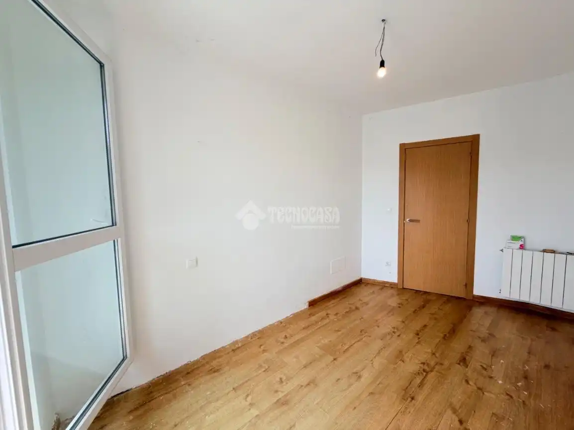 Habitación de Piso en venta en Arredondo con Calefacción y Piscina comunitaria