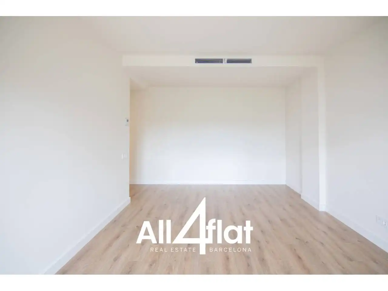 Schlafzimmer von Wohnung zur Miete in Barcelona mit Klimaanlage, Heizung und Parkett