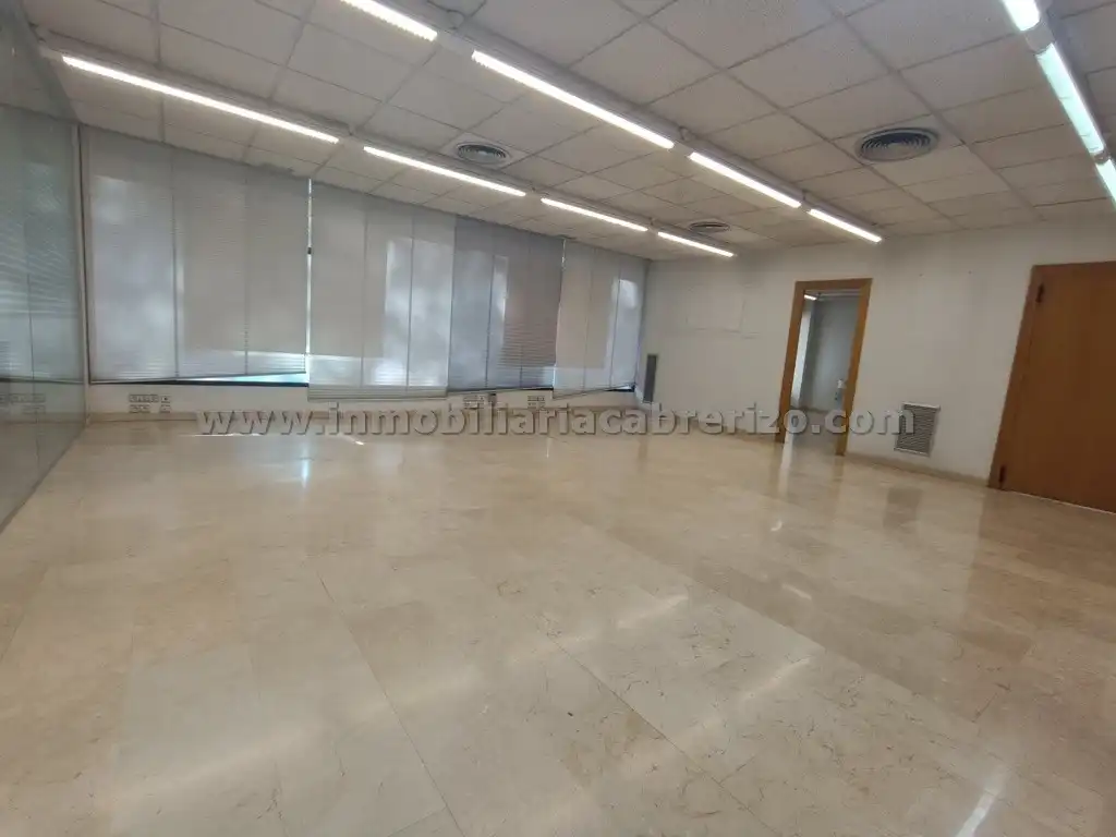 Business premises for sale in Calle Duques de Nájera, imagen 5