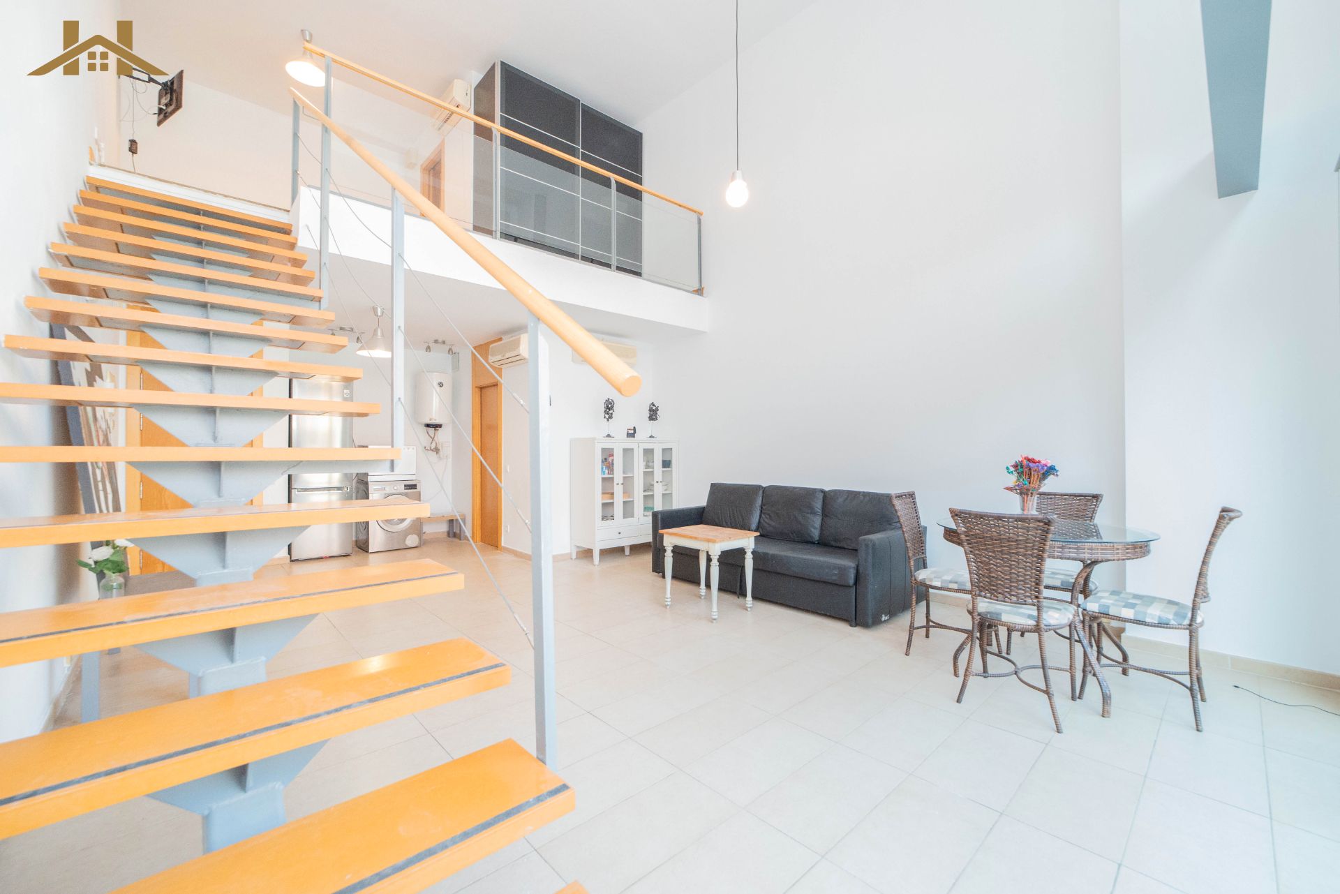 Loft for sale in Alcorcón  with Air Conditioner, Heating and Private garden