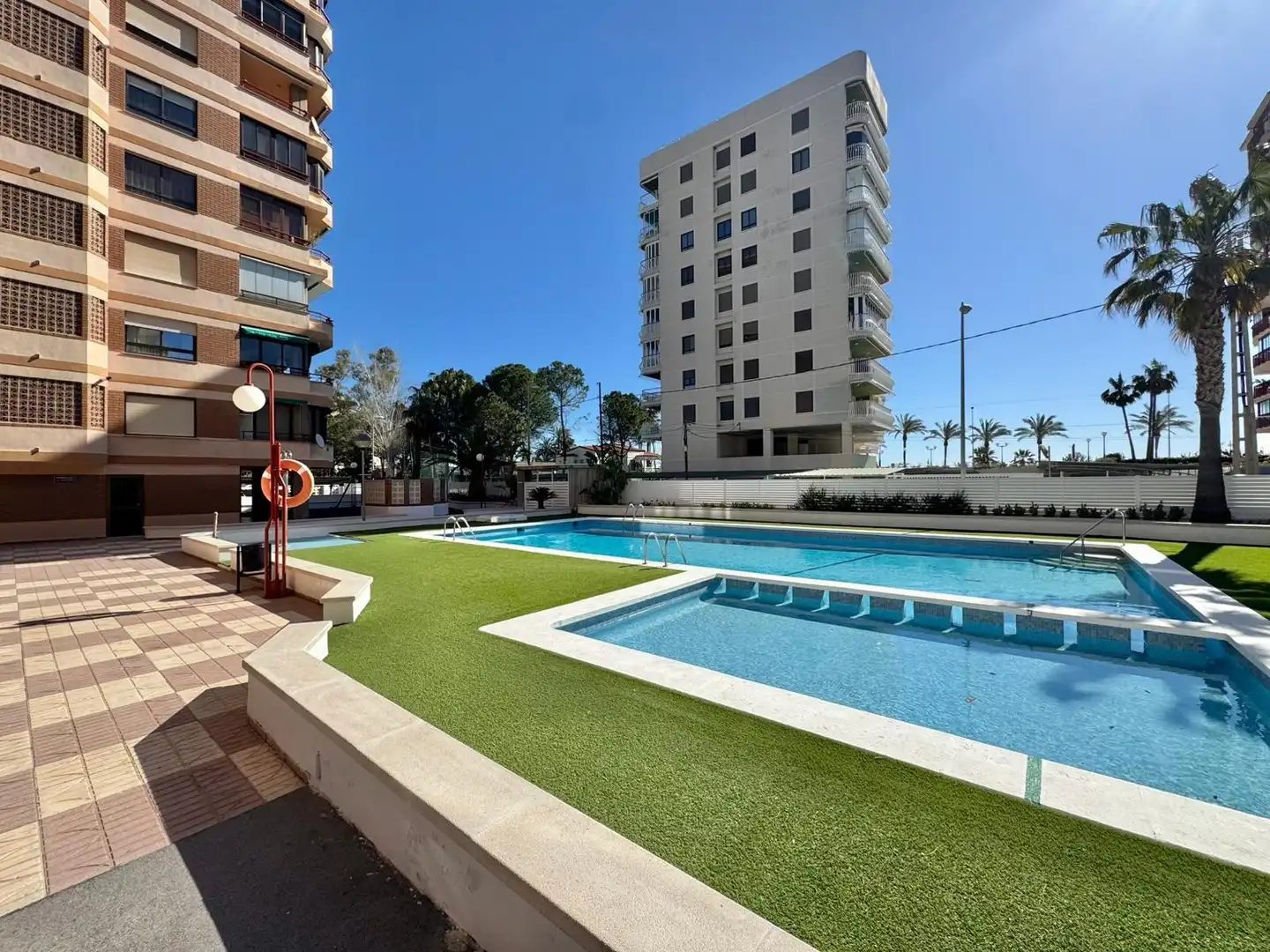 Schwimmbecken von Wohnungen zum Verkauf in Benicasim / Benicàssim mit Terrasse, Möbliert und Gemeinschaftspool