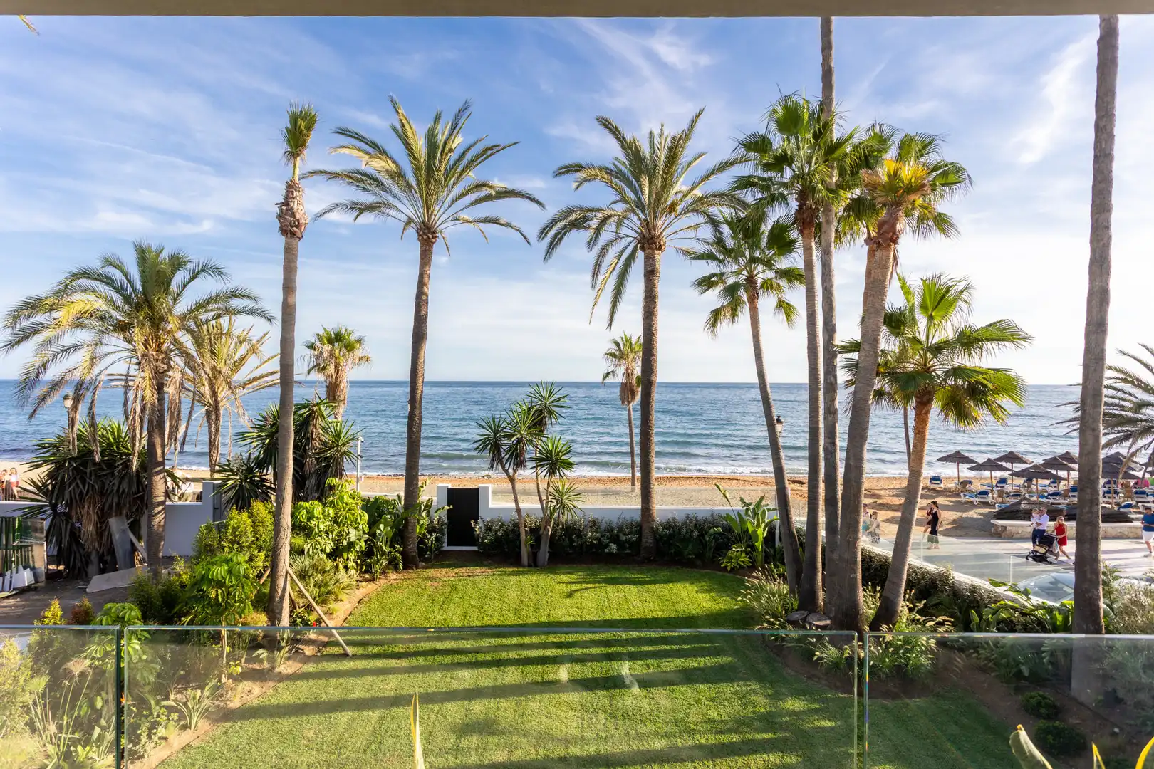 Garden of Houses for sale in Marbella  with Air Conditioner, Terrace and Storage room