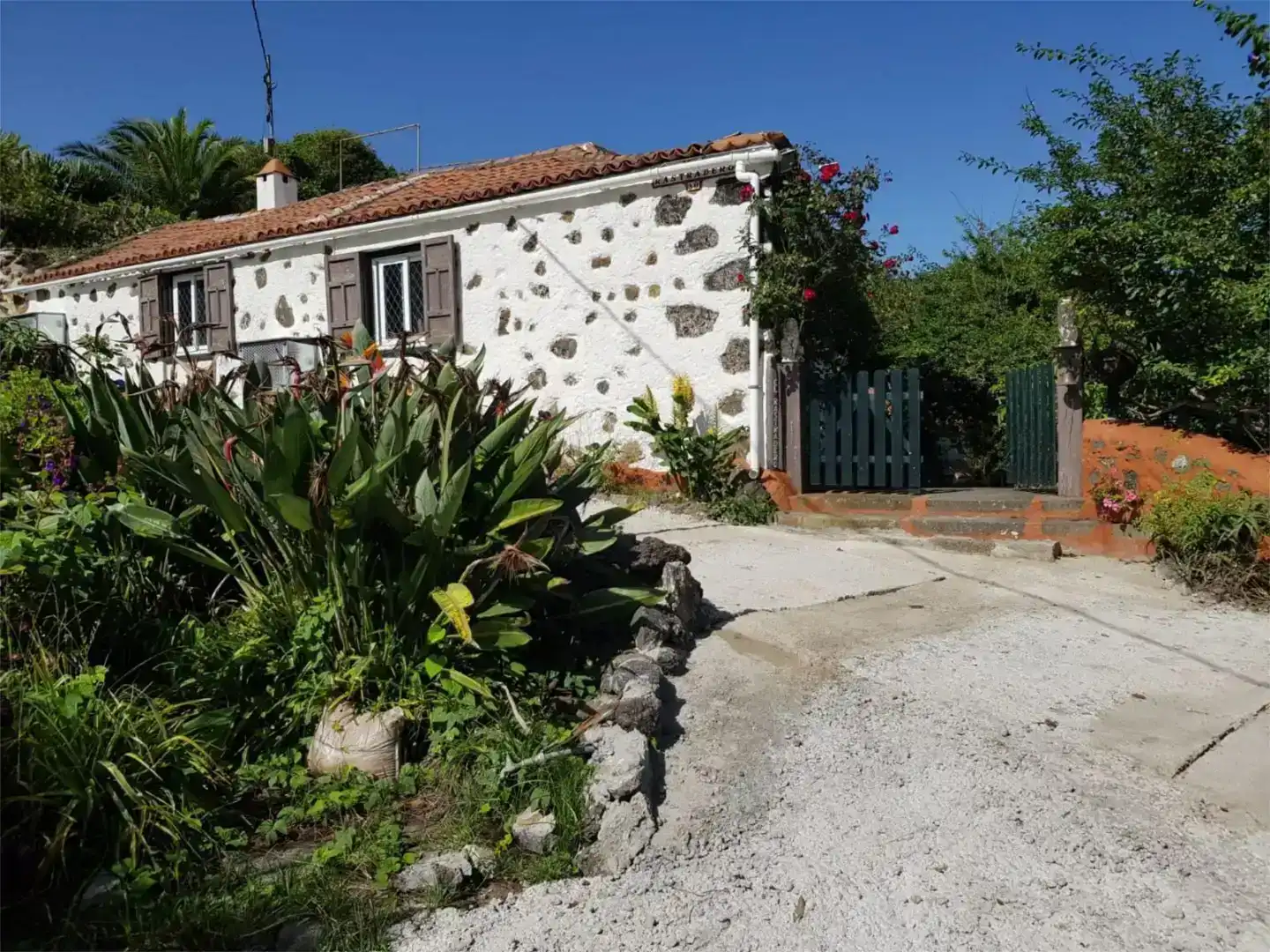 Exterior view of Country homes for sale in El Tanque  with Air Conditioner and Swimming Pool