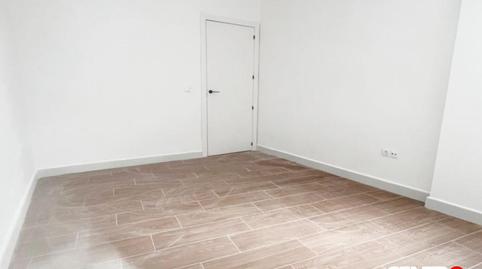 Photo 3 of Flat for sale in Periodista Ricardo Martínez , Cerrillo de Maracena - Periodistas,  Granada Capital