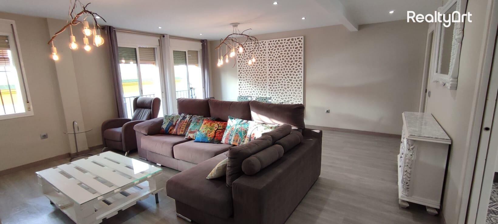 Living room of Flat for sale in  Sevilla Capital  with Air Conditioner and Terrace