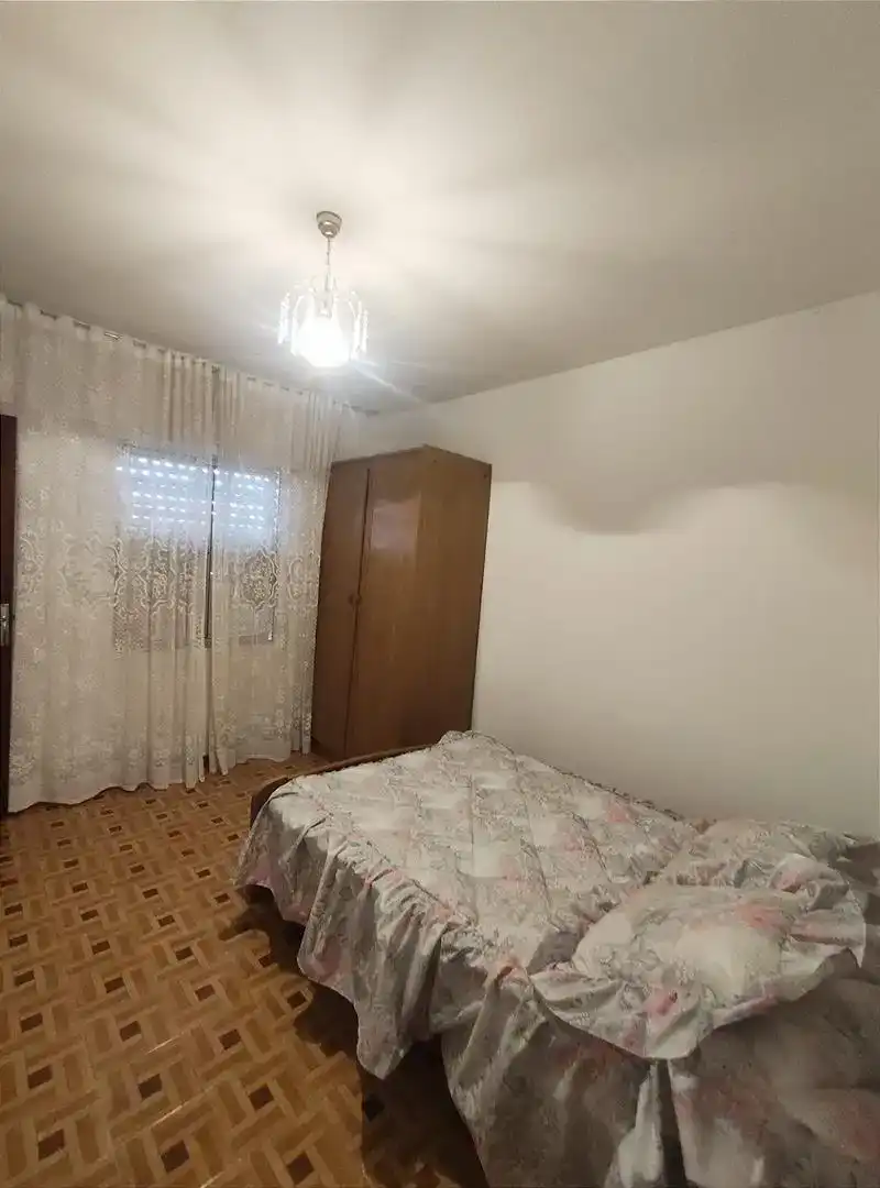 Dormitori de Planta baixa en venda en Galisteo amb Traster, Moblat i Rentadora