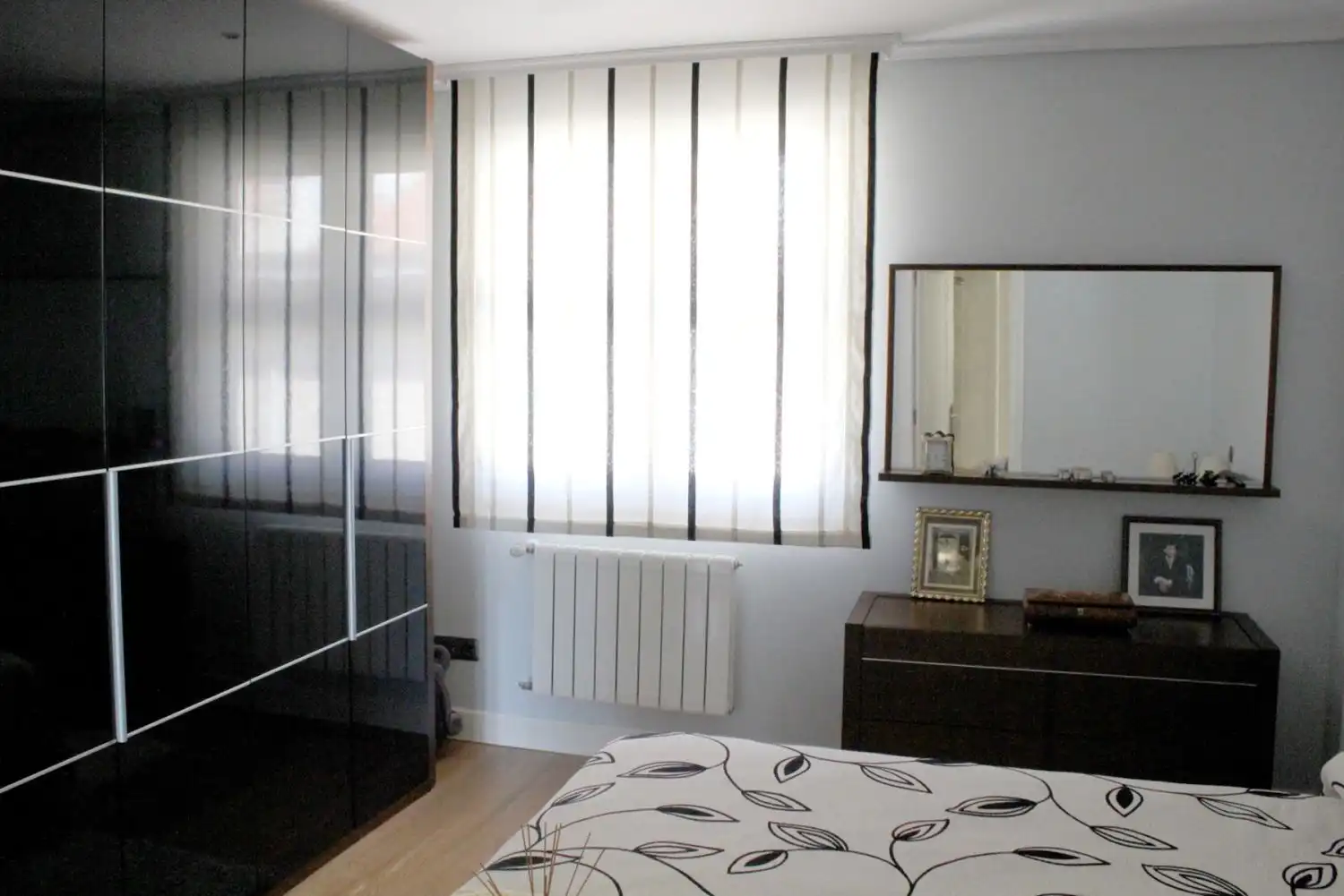 Habitación de Piso en venta en Santa Cruz de Bezana con Calefacción, Terraza y Trastero