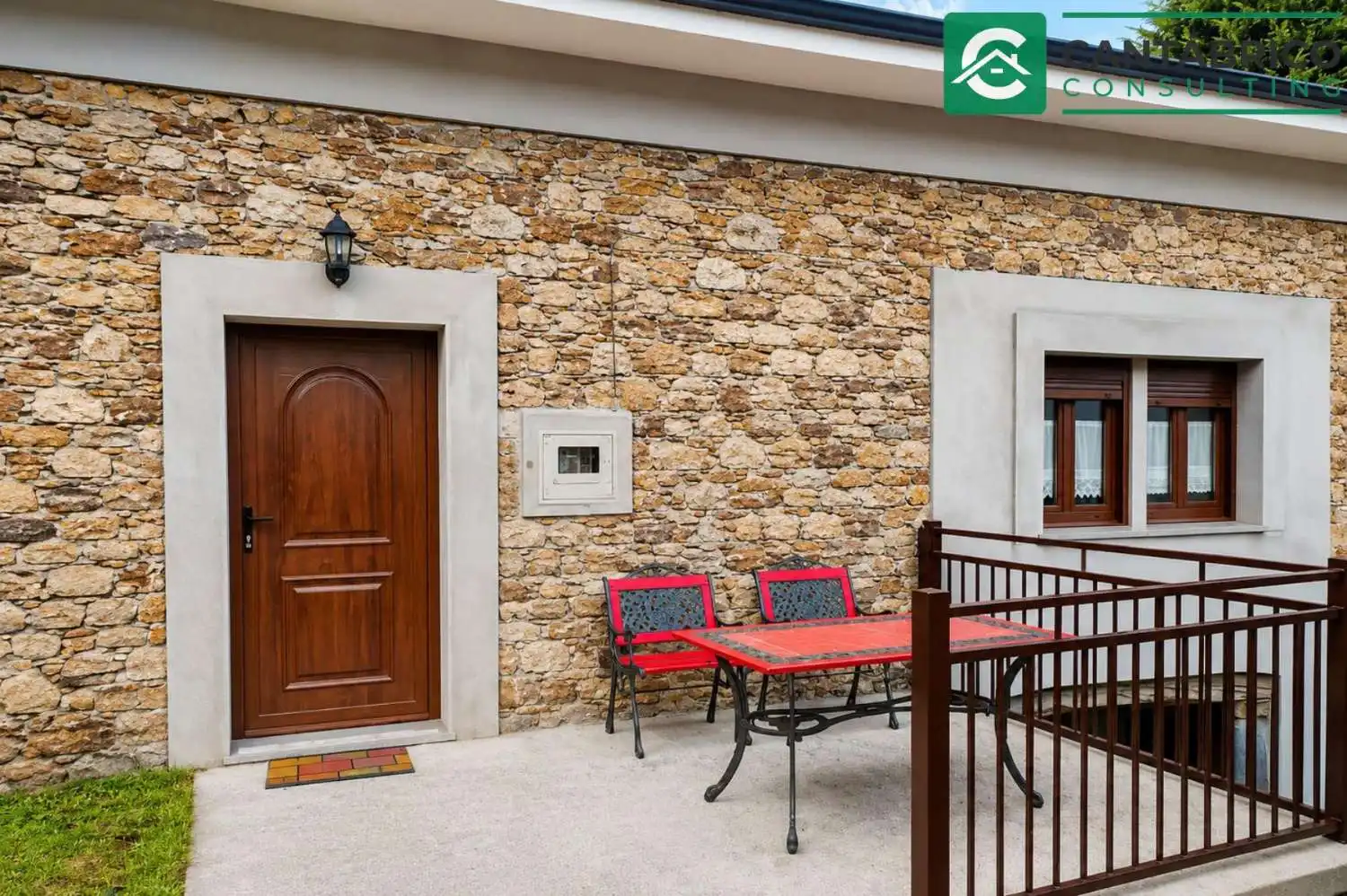 Terrasse von Haus oder Chalet zum Verkauf in Navia mit Heizung, Terrasse und Möbliert