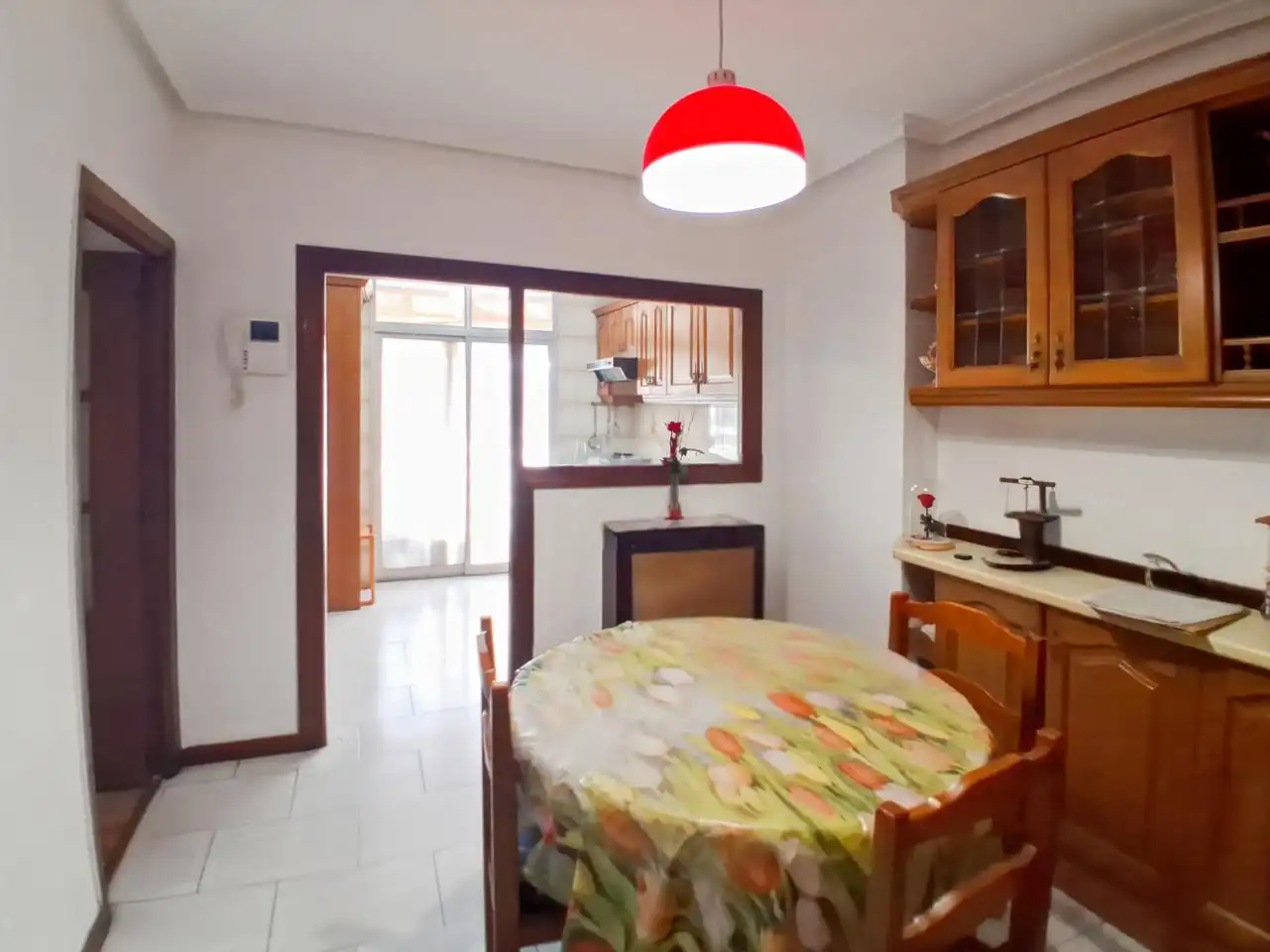 Cuina de Pis en venda en Madrid amb Calefacció, Parquet i Terrassa