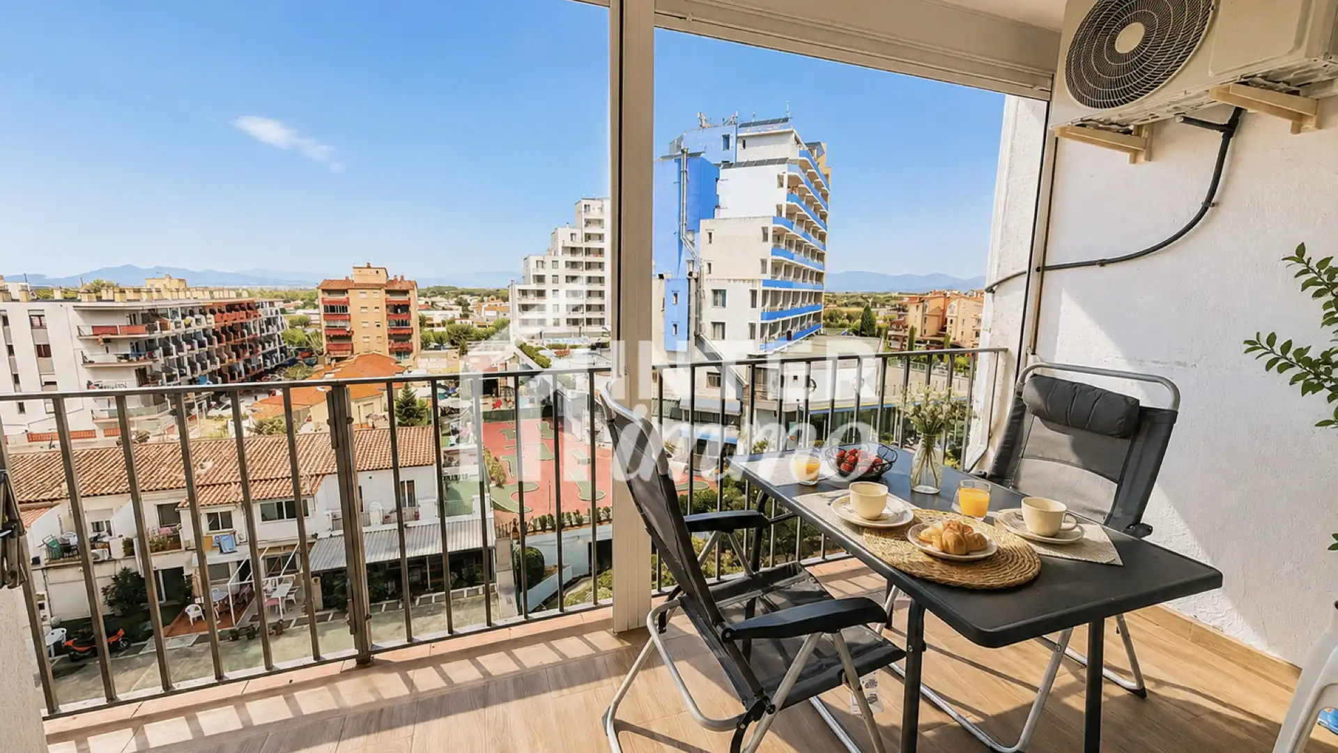 Mini appartamento con ascensore in vendita a Carrer Delta Muga 9, imagen 3