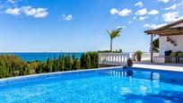 Piscina de Casa o xalet en venda en Dénia amb Aire condicionat, Calefacció i Jardí privat