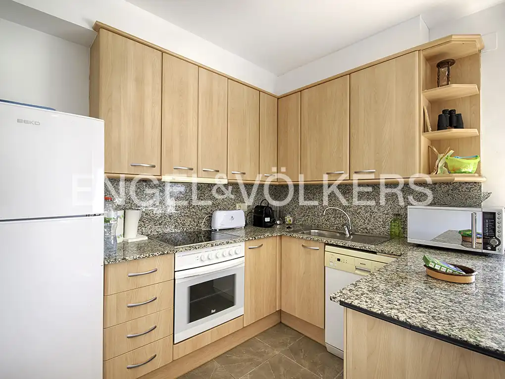 Kitchen of Buildings for sale in Empuriabrava