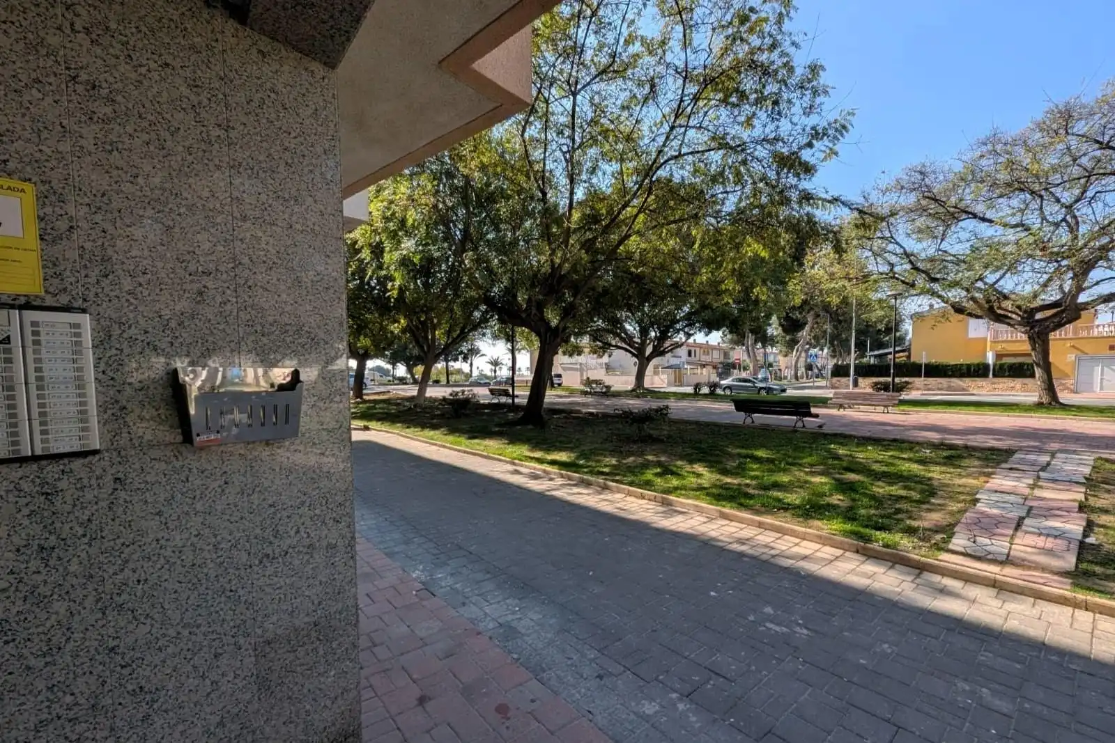 Apartamento con terraza en venta en Avenida Av. de Pinoso 12, imagen 24