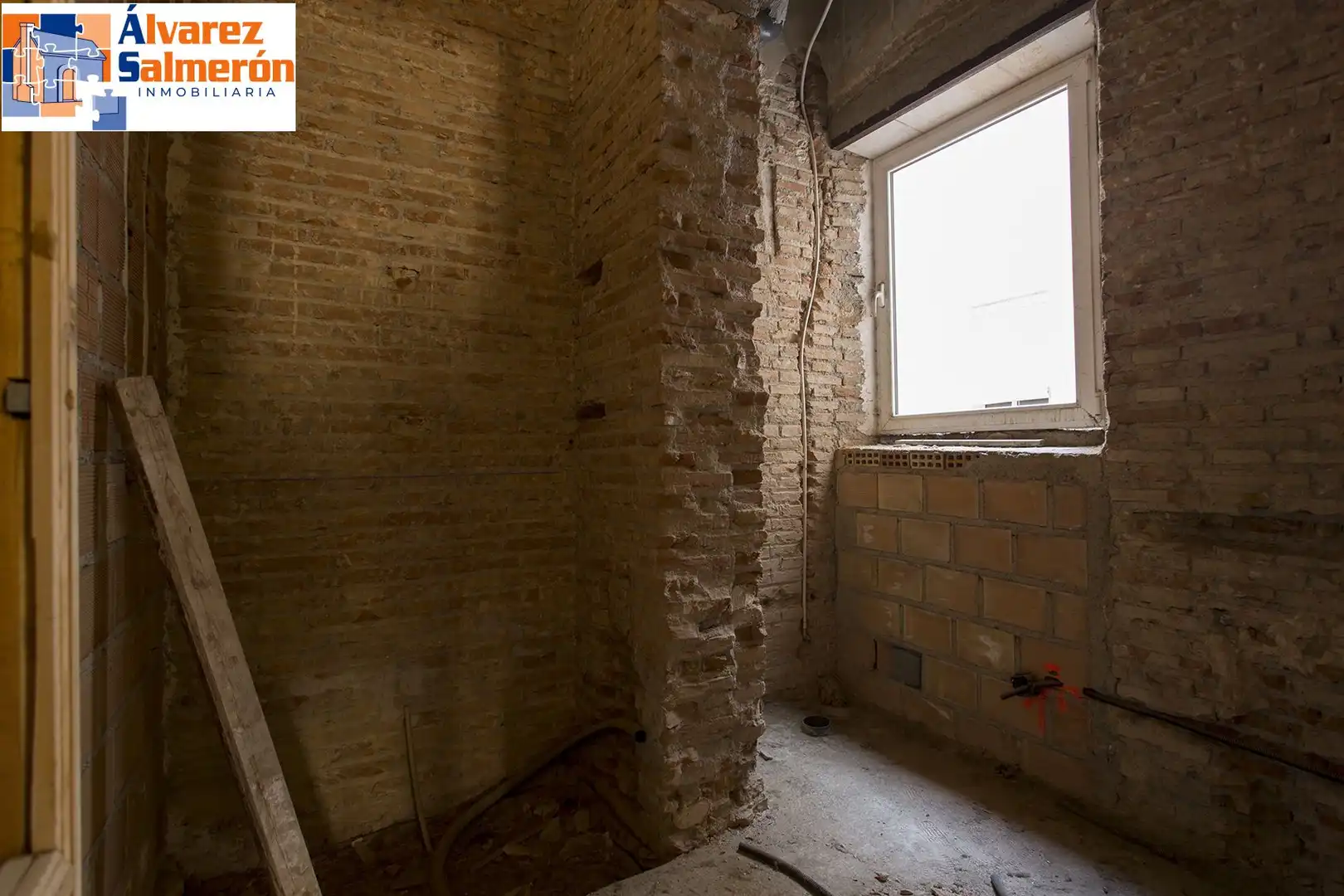 Flat for sale in Granada