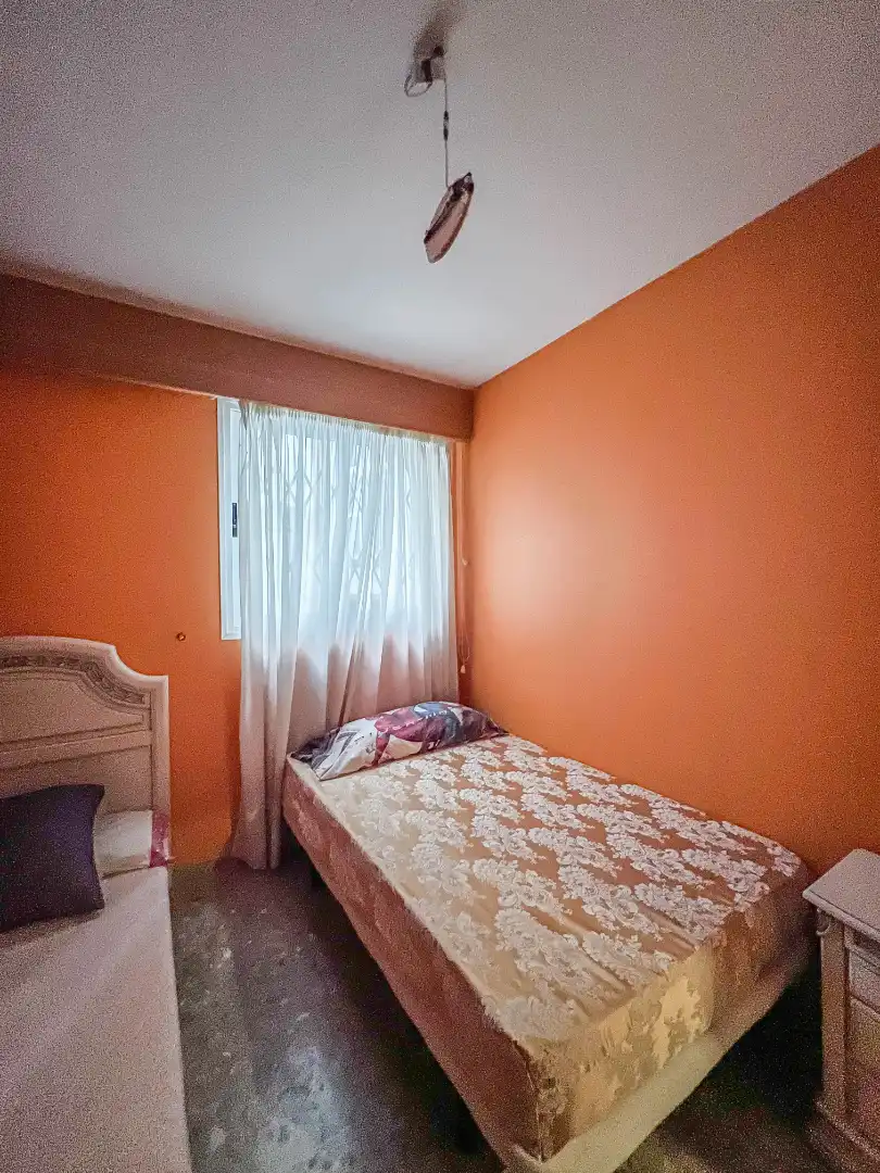Habitación de Piso en venta en Valencia con Balcón