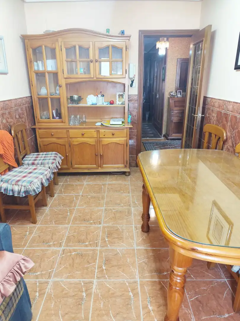 Comedor de Piso en venta en Palencia con Calefacción y Trastero