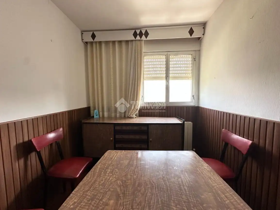 Dining room of Flat for sale in Madrid  with Air Conditioner, Heating and Parquet flooring