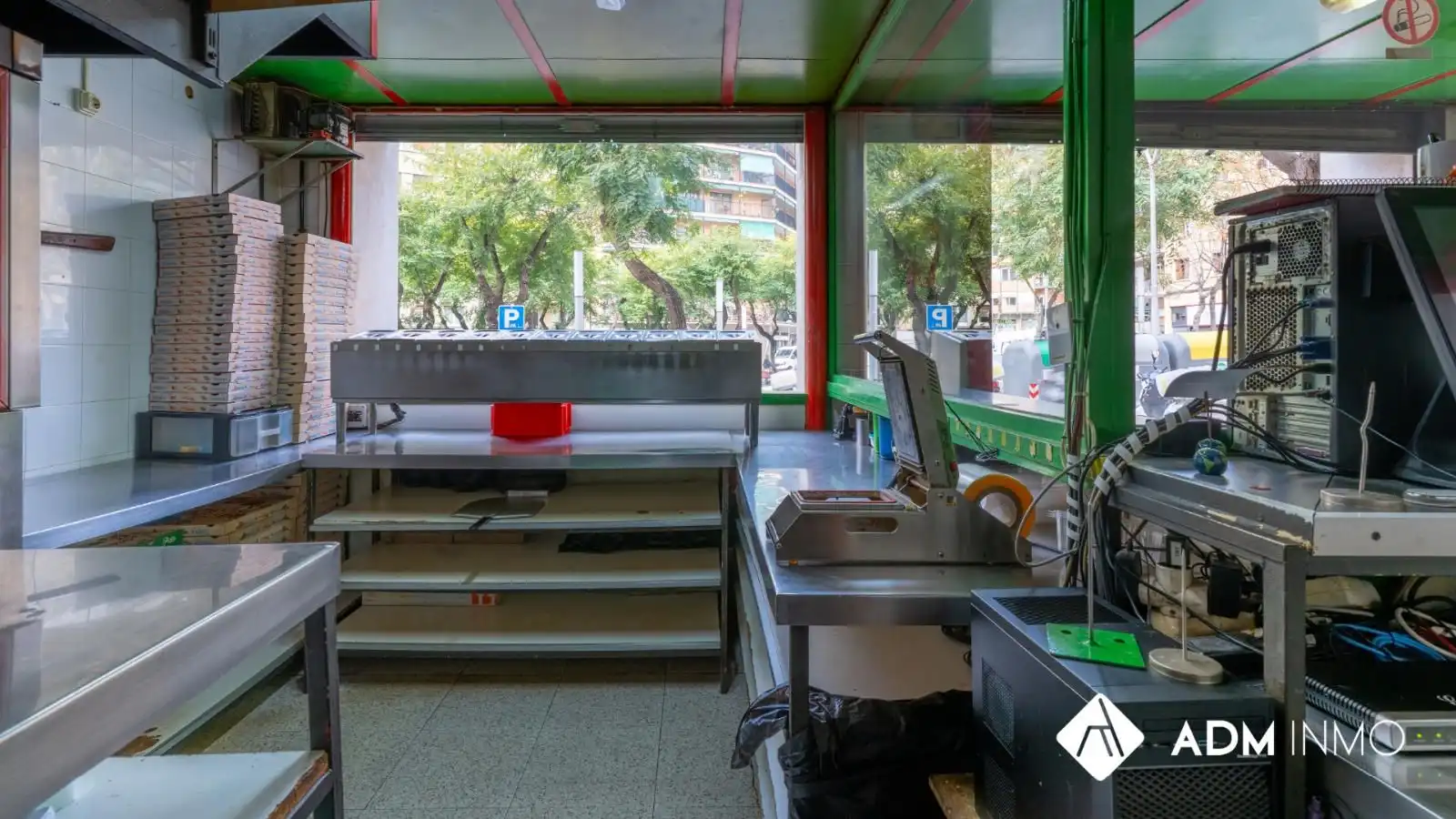 Local comercial en venta en Cronista Sesse, imagen 6