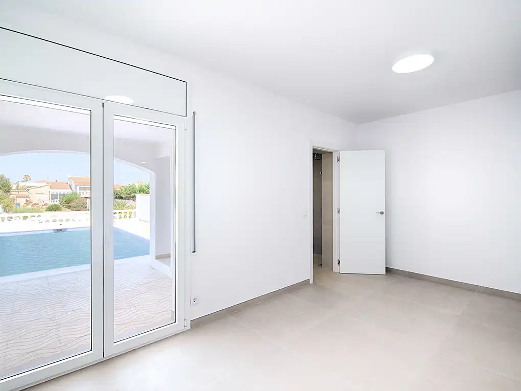 Casa con piscina en venta en Carrer Noguera, imagen 28