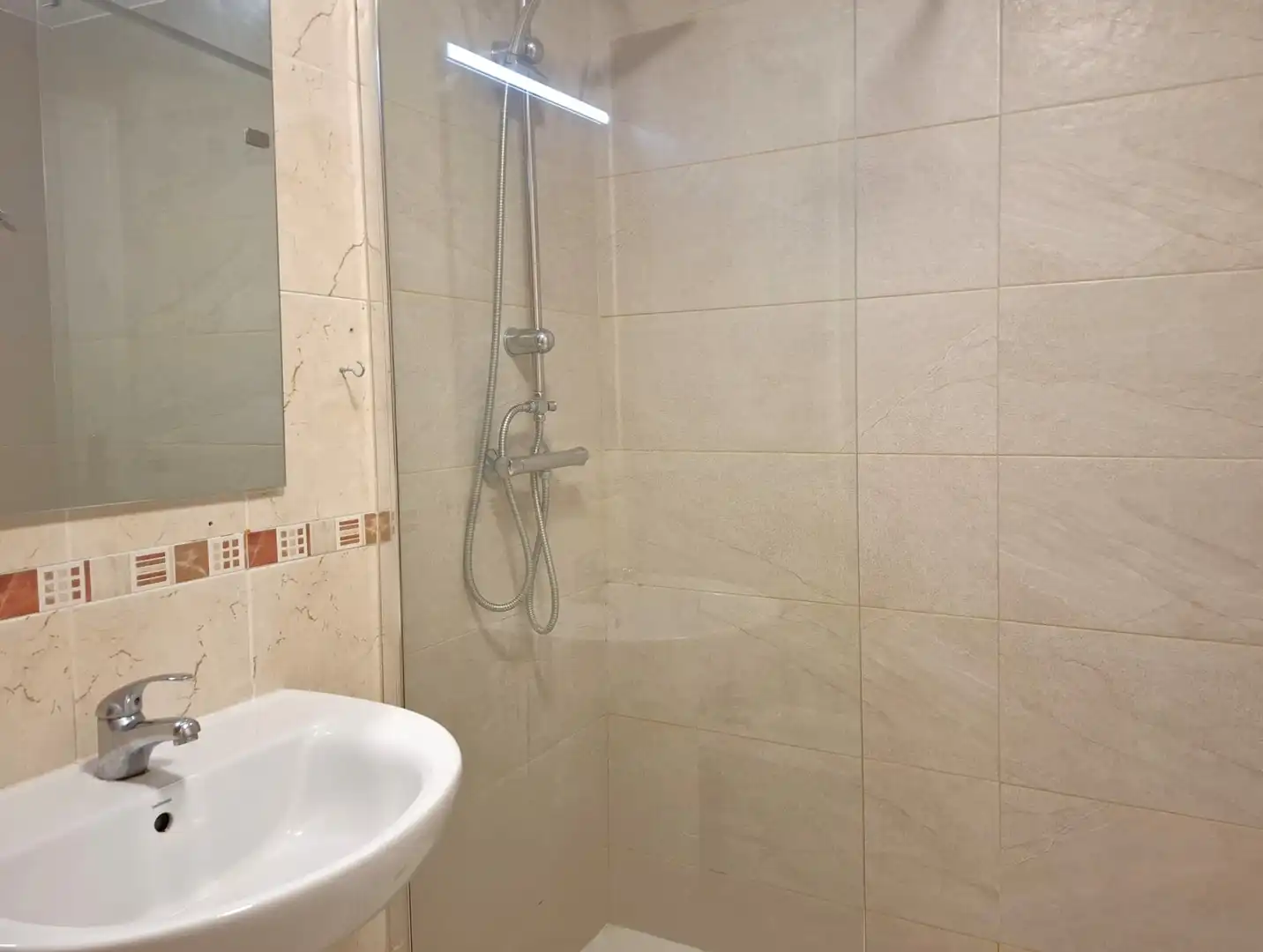 Baño de Apartamento en venta en Málaga