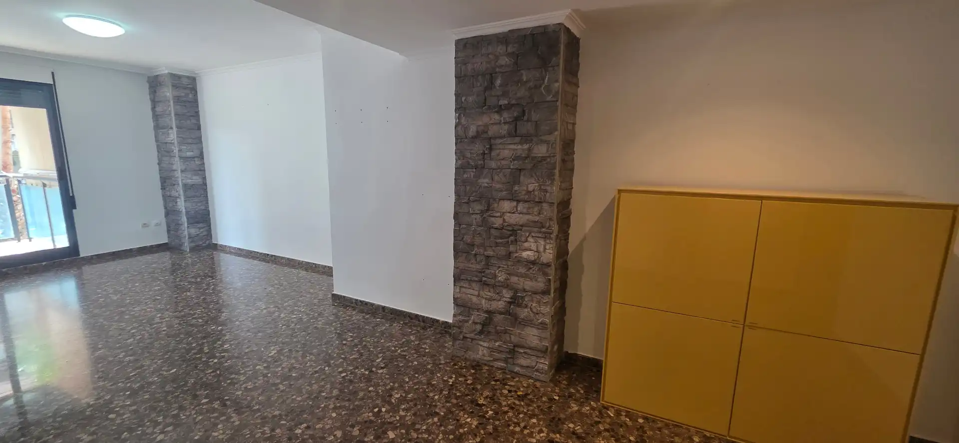 Pis de lloguer en Mislata amb Aire condicionat, Terrassa i Traster