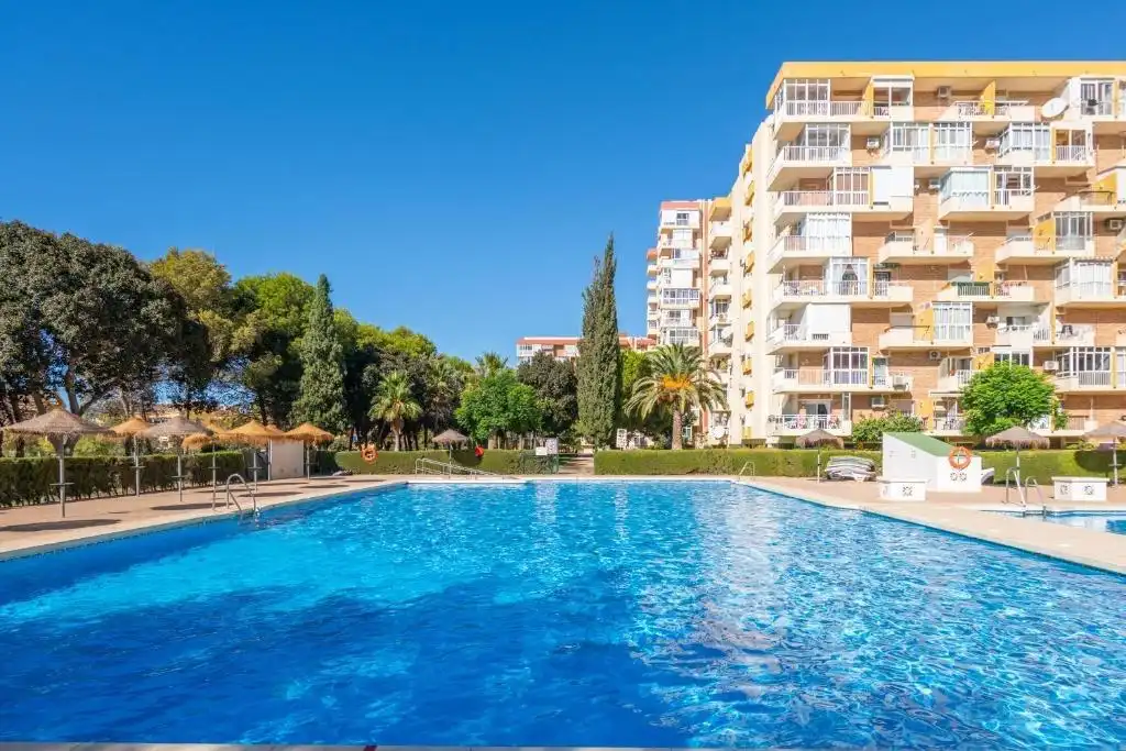 Habitatge amb piscina en venda a Parque de la Paloma, imagen 14