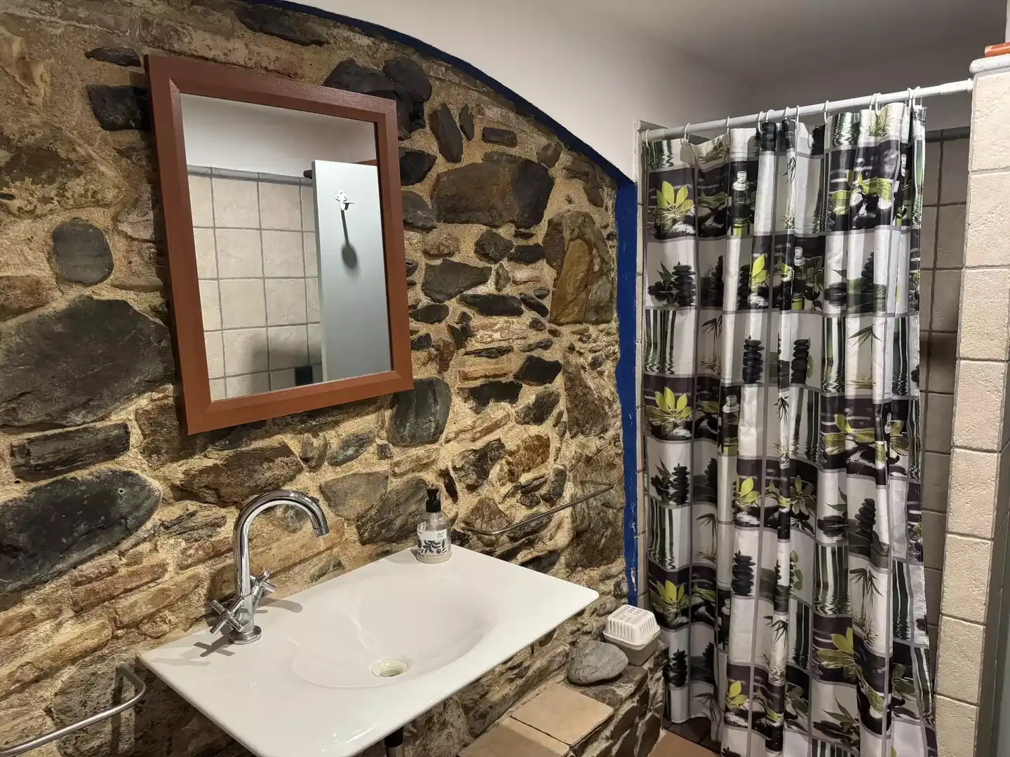 Baño de Piso en venta en Colera con Amueblado
