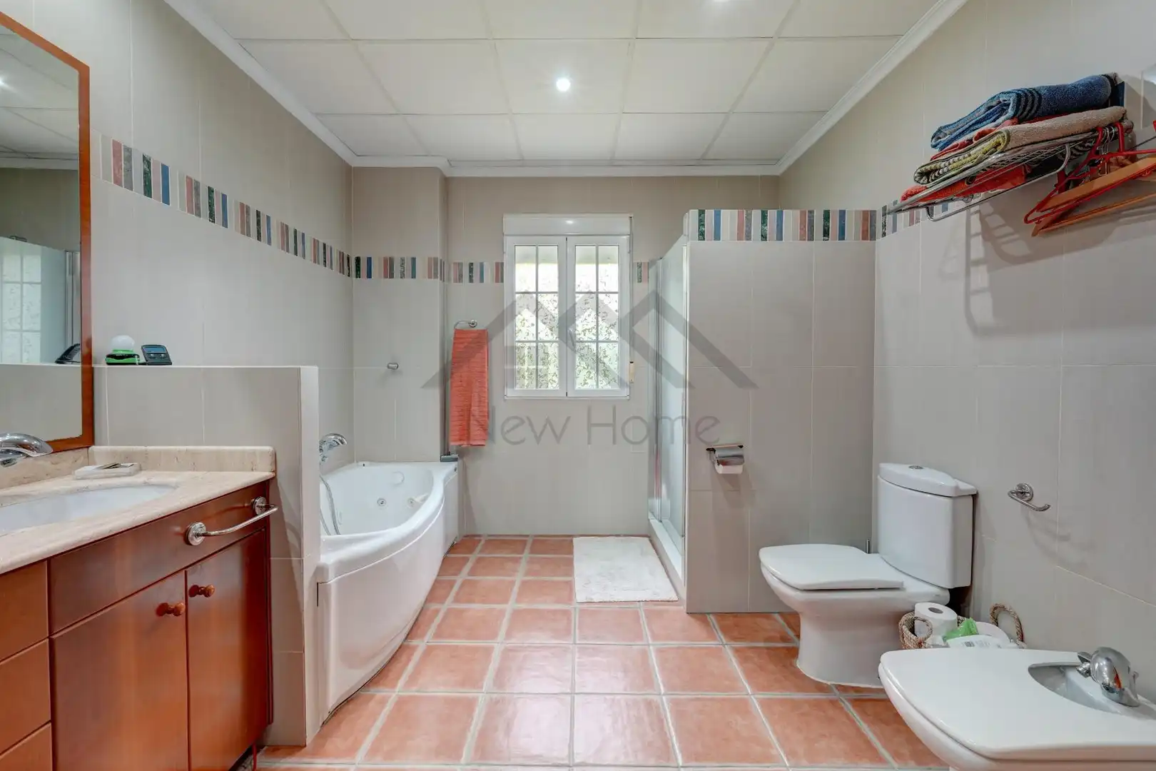 Bathroom of Houses for sale in La Pobla de Vallbona  with Heating, Private garden and Terrace