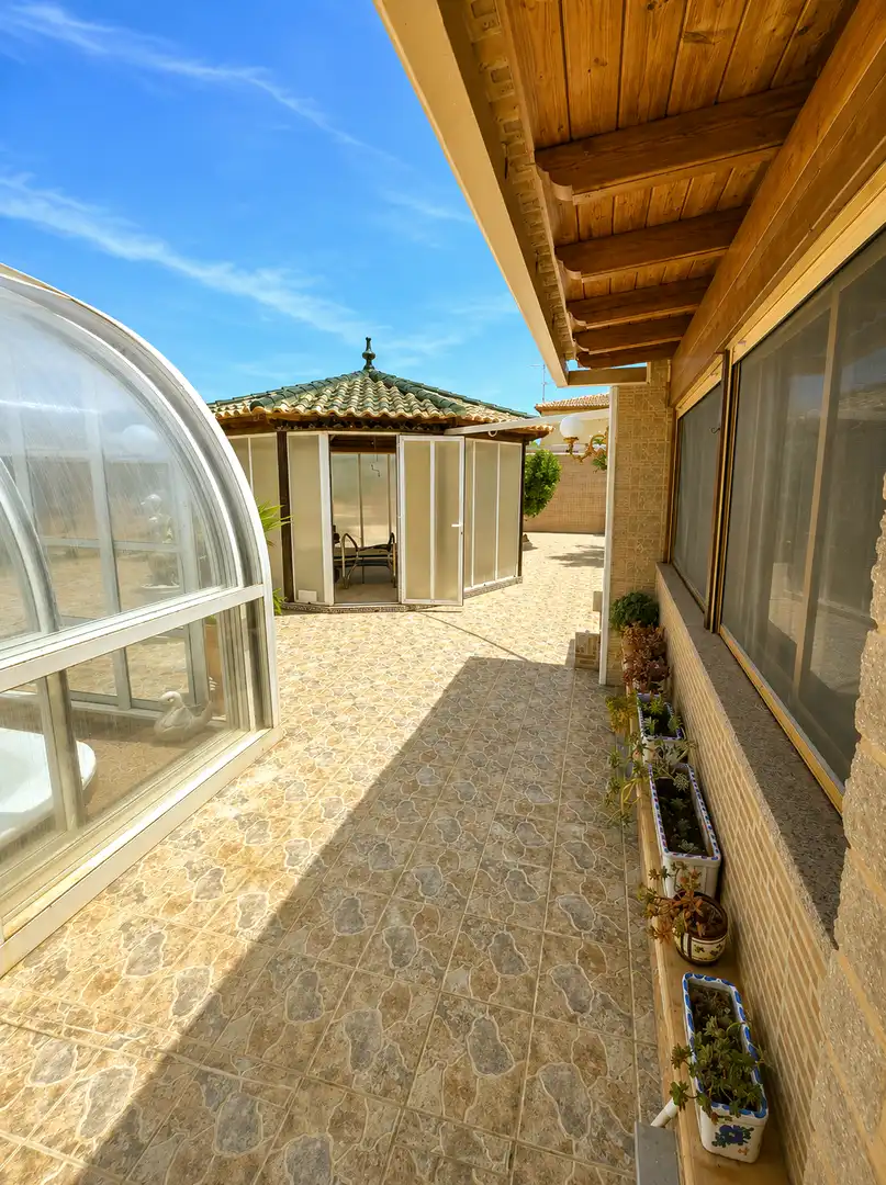Detached house with pool for sale in Nueva Torrevieja - Aguas Nuevas, imagen 8