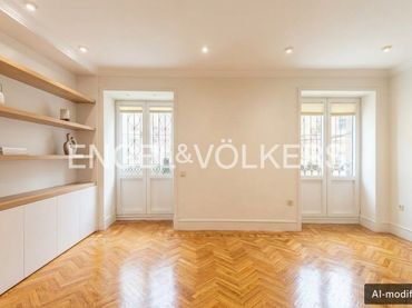 Piso con balcón en venta en Centro