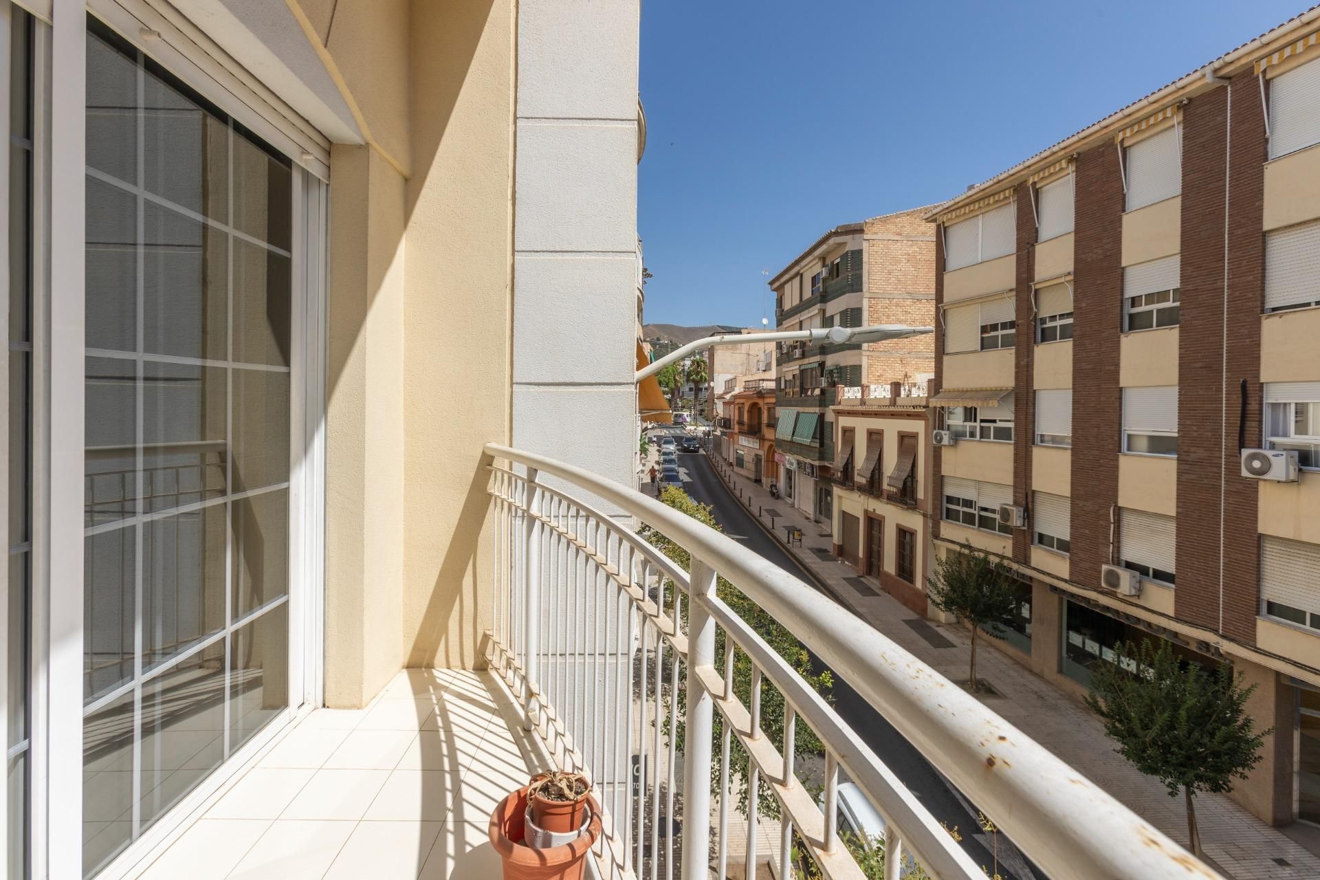 Exterior view of Flat for sale in Motril  with Air Conditioner, Heating and Terrace