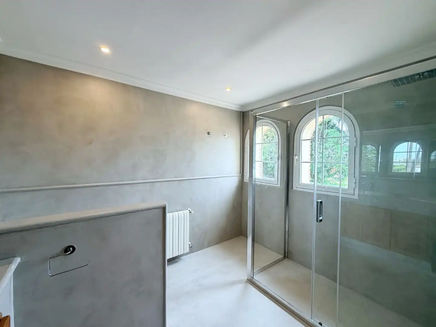 Baño de Casa o chalet de alquiler en Benahavís con Aire acondicionado, Terraza y Trastero