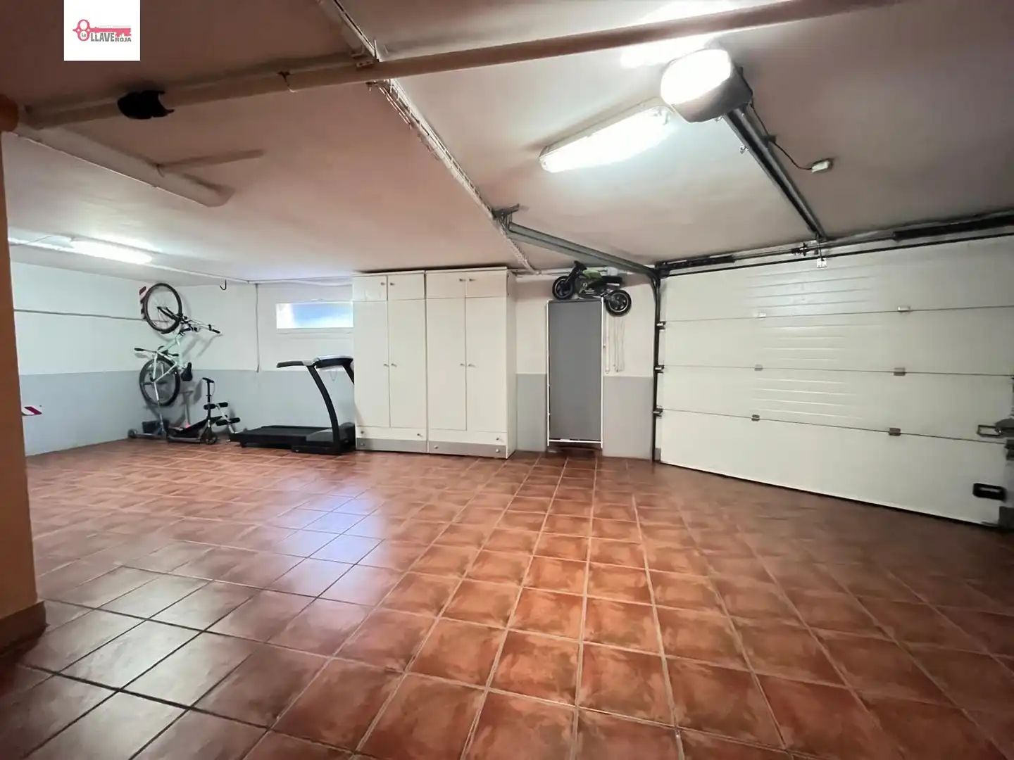 Casa adosada en venta en Cardeñajimeno con Calefacción, Jardín privado y Parquet