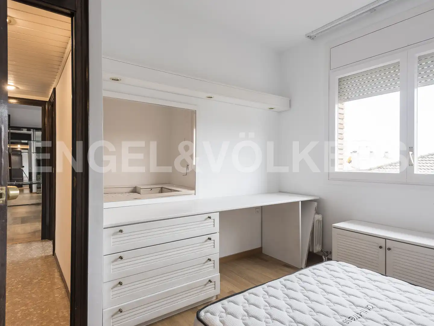Bedroom of Flat for rent in Barcelona  with Air Conditioner, Heating and Parquet flooring