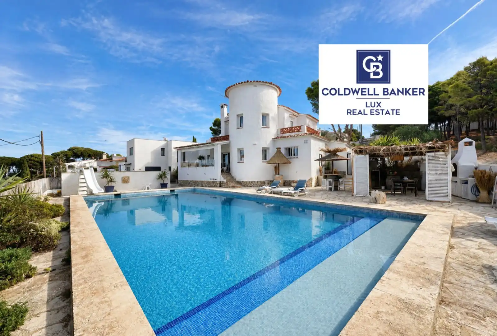 House with pool for sale in N/A