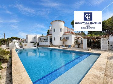 Maison avec piscine à vendre à N/A