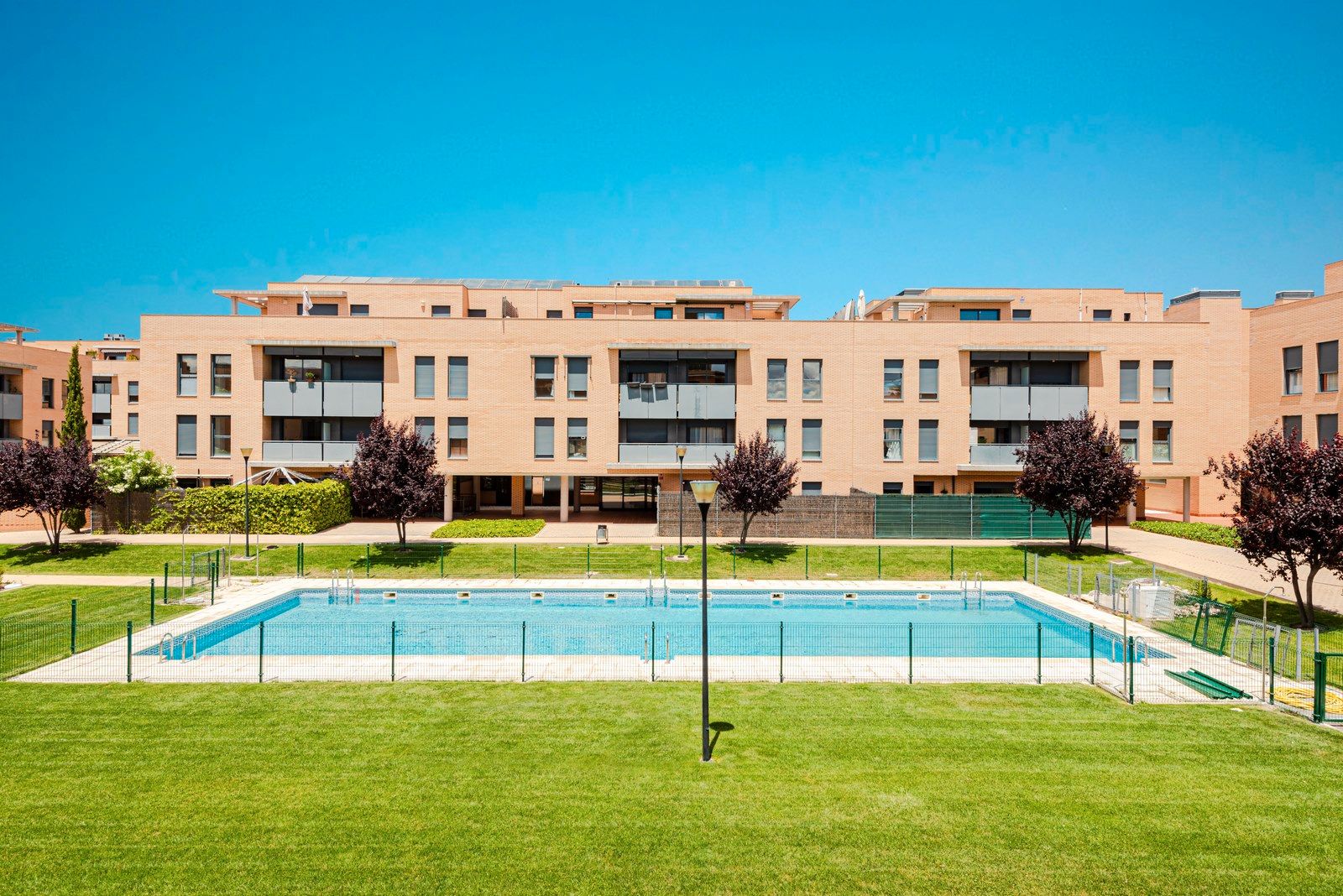 Swimming pool of Flat for sale in Las Rozas de Madrid  with Storage room