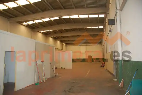 Industrial building to rent in Alaquàs, imagen 2