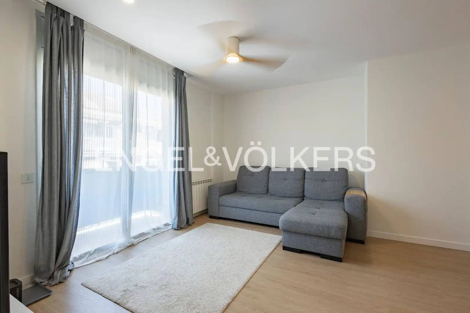 Sala d'estar de Àtic en venda en Viladecans amb Aire condicionat, Calefacció i Parquet