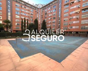 Exterior view of Flat to rent in  Madrid Capital  with Terrace and Swimming Pool