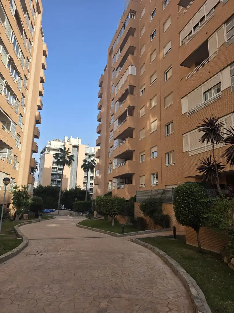 Piso con piscina en venta en Calle Llevant, imagen 2