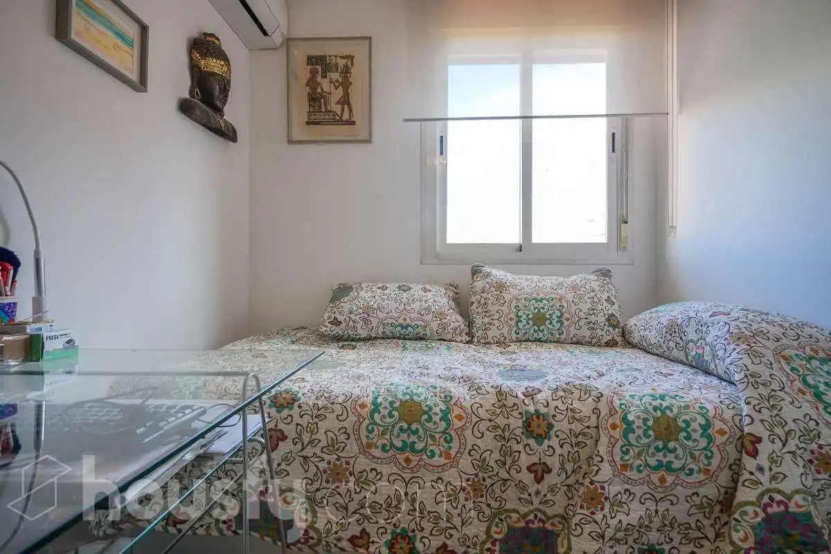 Bedroom of Flat for sale in Torrejón de Ardoz  with Air Conditioner, Heating and Storage room