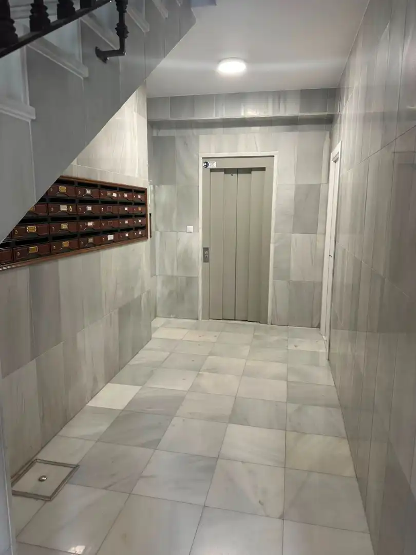 Piso con ascensor en venta en Calle Pérez Hervás 1, imagen 11