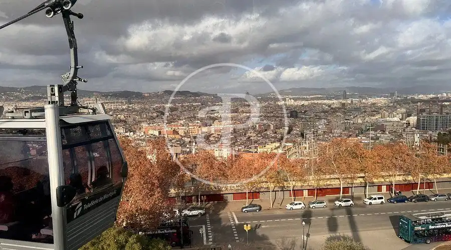 Außenansicht von Wohnung zum Verkauf in Barcelona mit Heizung und Terrasse