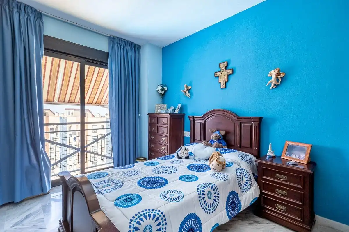 Habitación de Piso en venta en Granada con Aire acondicionado, Calefacción y Terraza