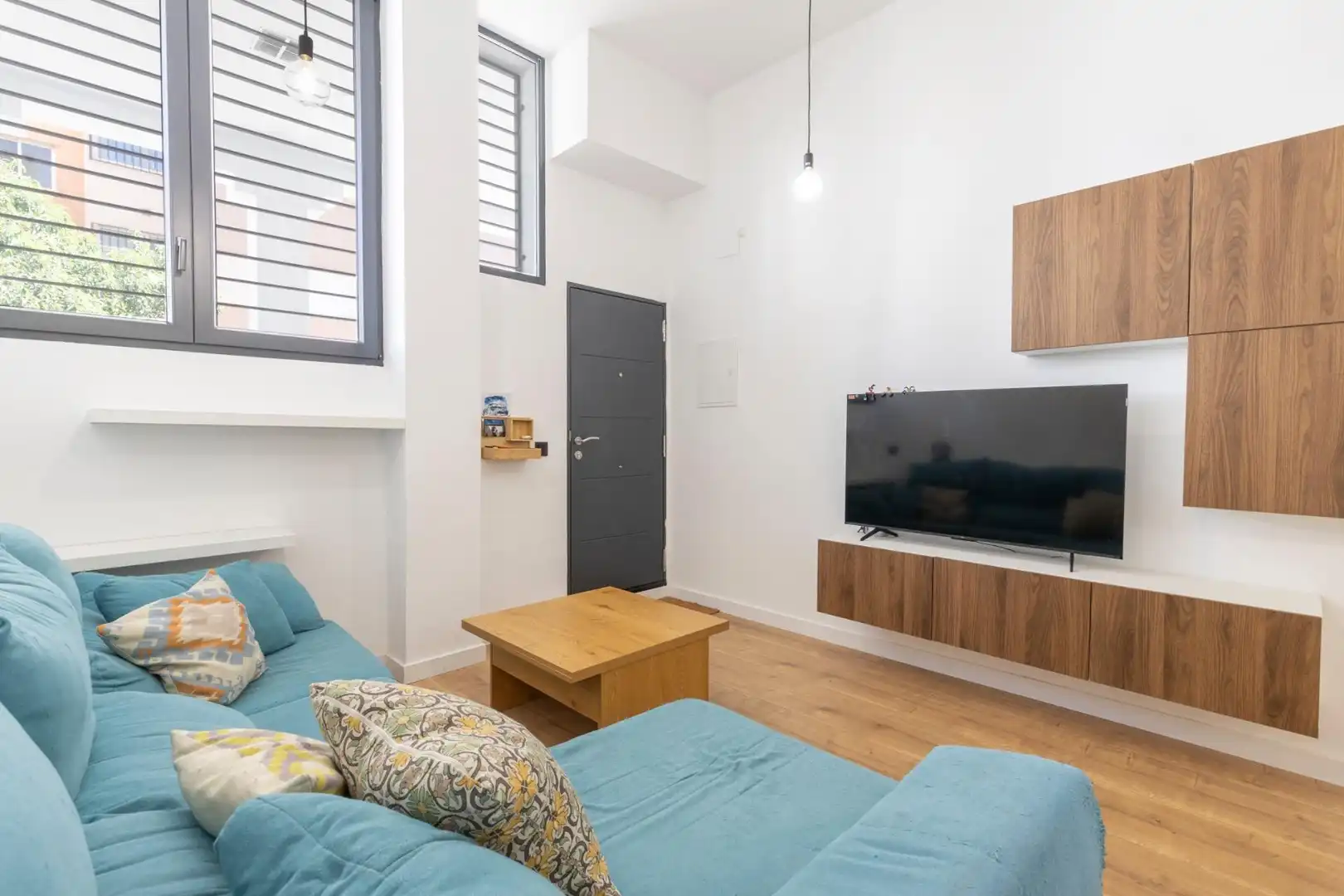 Wohnzimmer von Erdgeschoss zum Verkauf in Granada mit Klimaanlage, Heizung und Möbliert