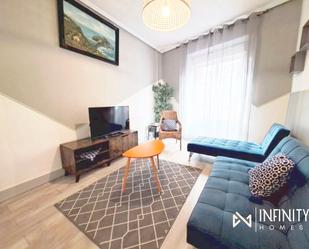 Living room of Flat to rent in Bilbao   with Heating and Balcony