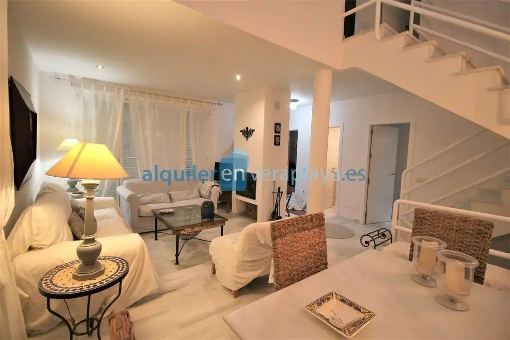 Sala d'estar de Casa o xalet de lloguer en Vera amb Aire condicionat i Terrassa