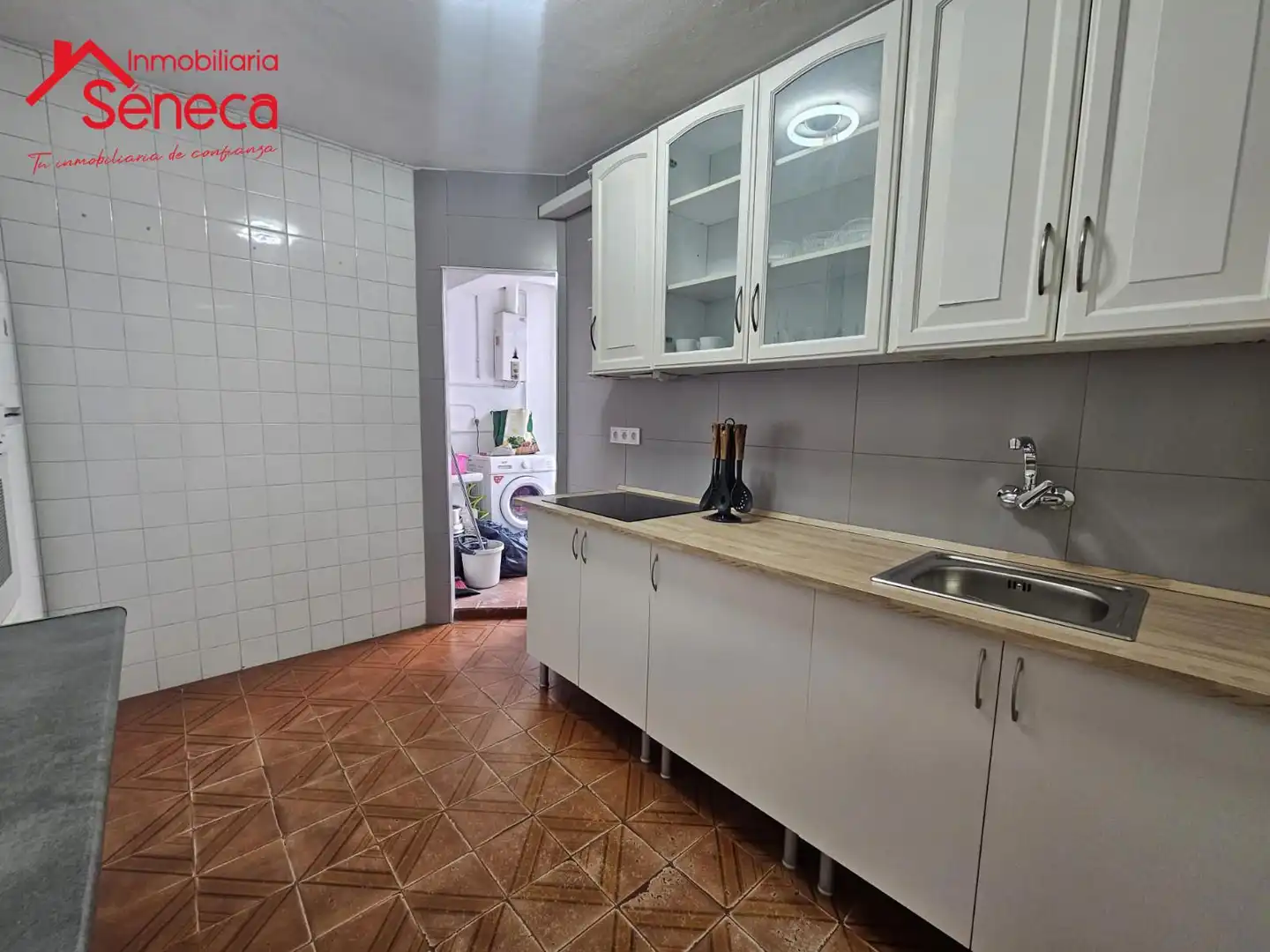 Cocina de Piso de alquiler en Córdoba con Terraza y Amueblado