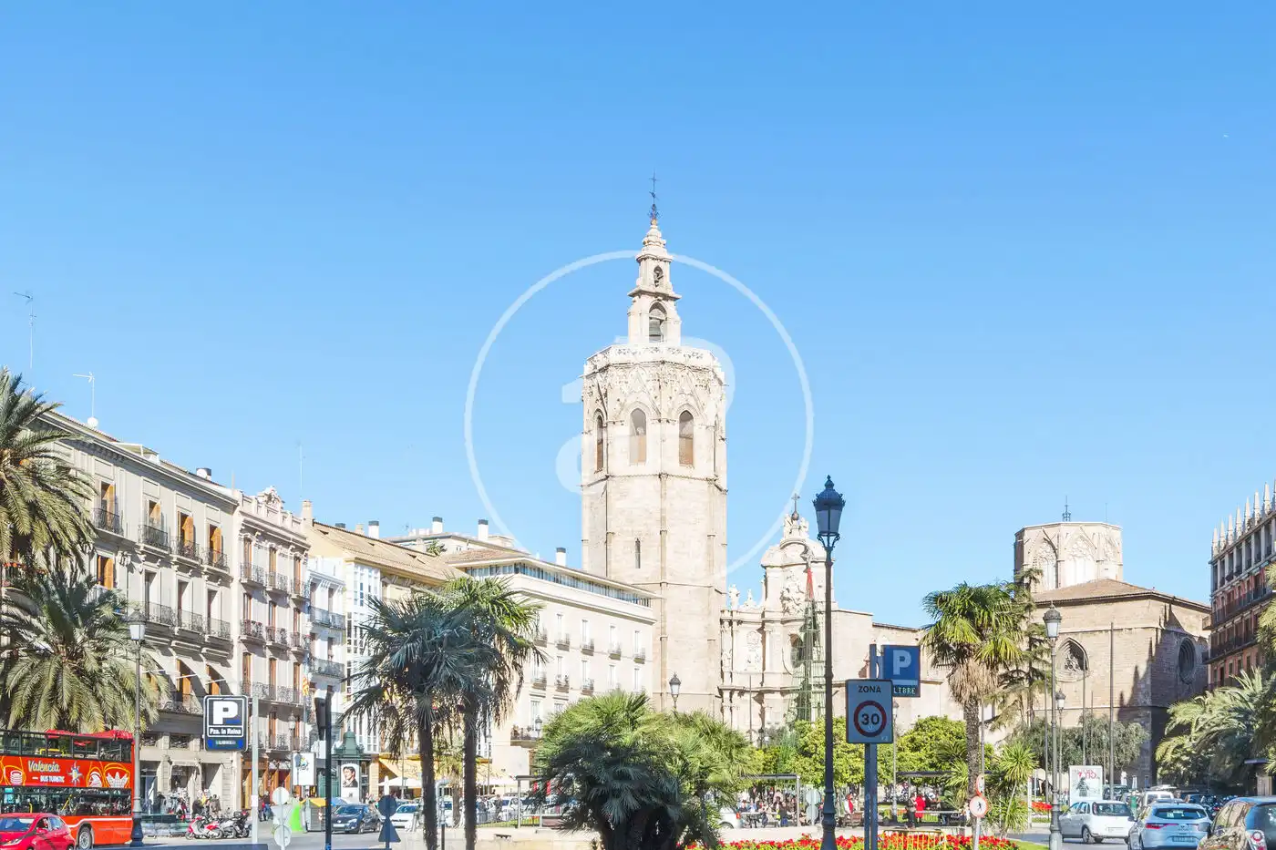 Vista exterior de Piso en venta en Valencia con Aire acondicionado, Calefacción y Amueblado
